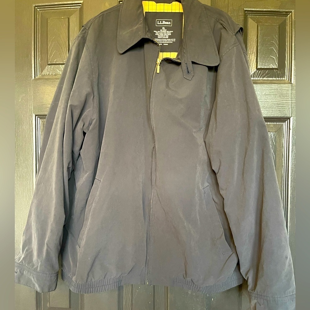 L.L. Bean Men's Navy Polyester/Nylon Drizzler Jacket